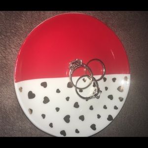 💚 2 for $15 Red with gold heart ring dish